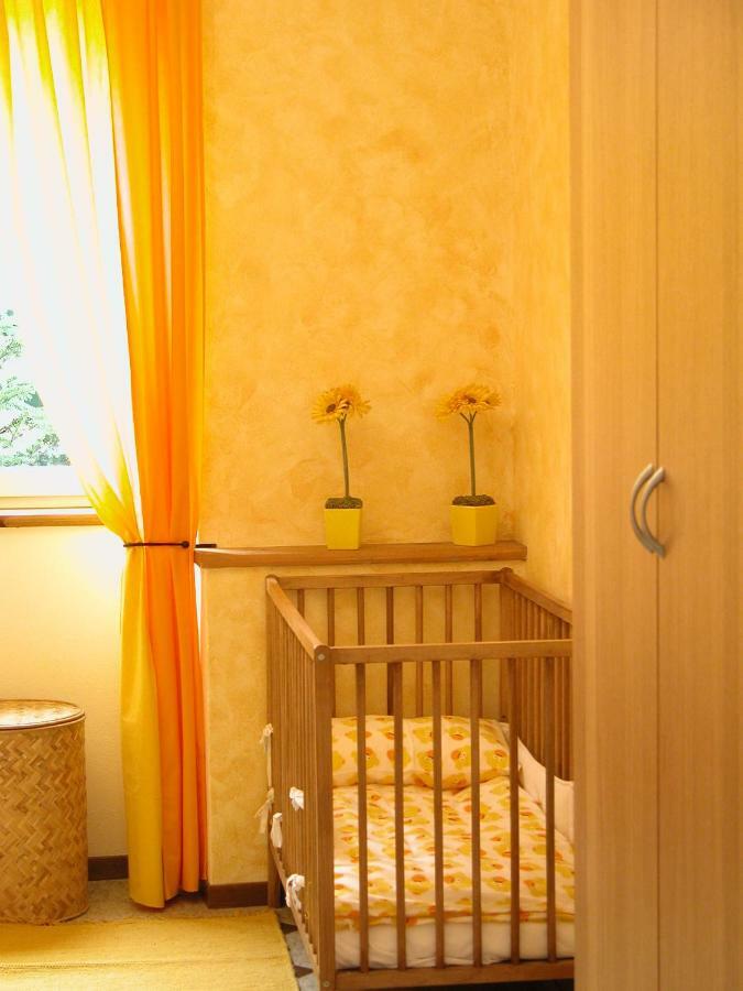 Casa Cinzia Apartment Gravedona Bagian luar foto